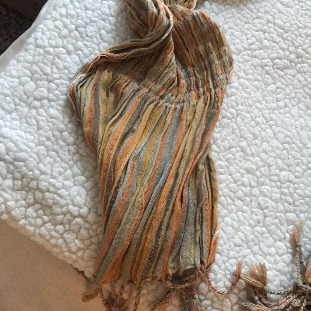 Scarf - Picture 2 of 2